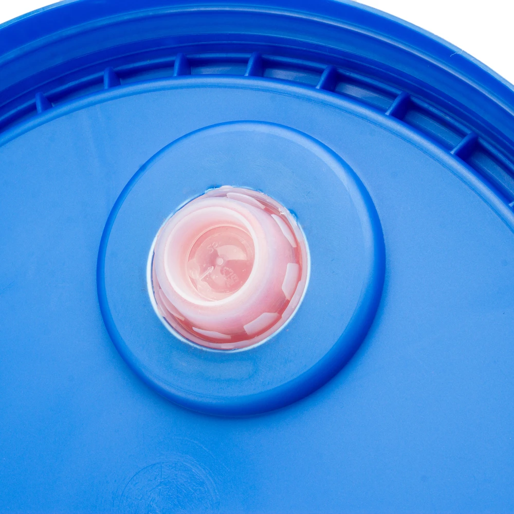 
5 gallon plastic paint bucket with lids handle 20 liter pail barrel ink barrel 