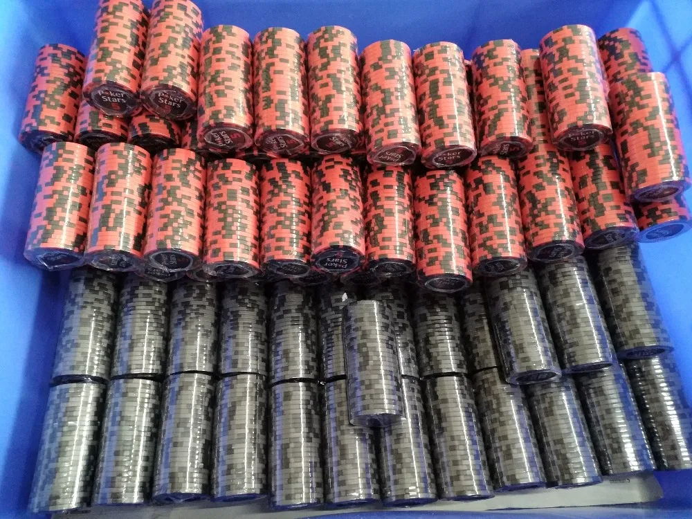 poker set 300 with PU LEATHER CASE