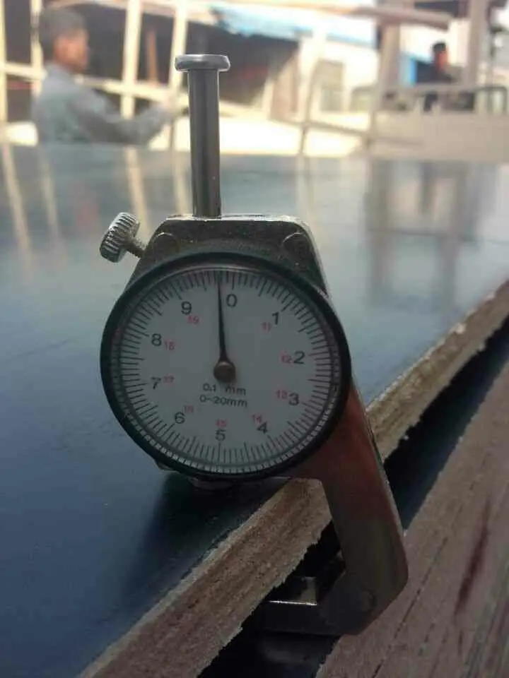 
11 ply 18mm laminated marine plywood/timber for concrete formwork 