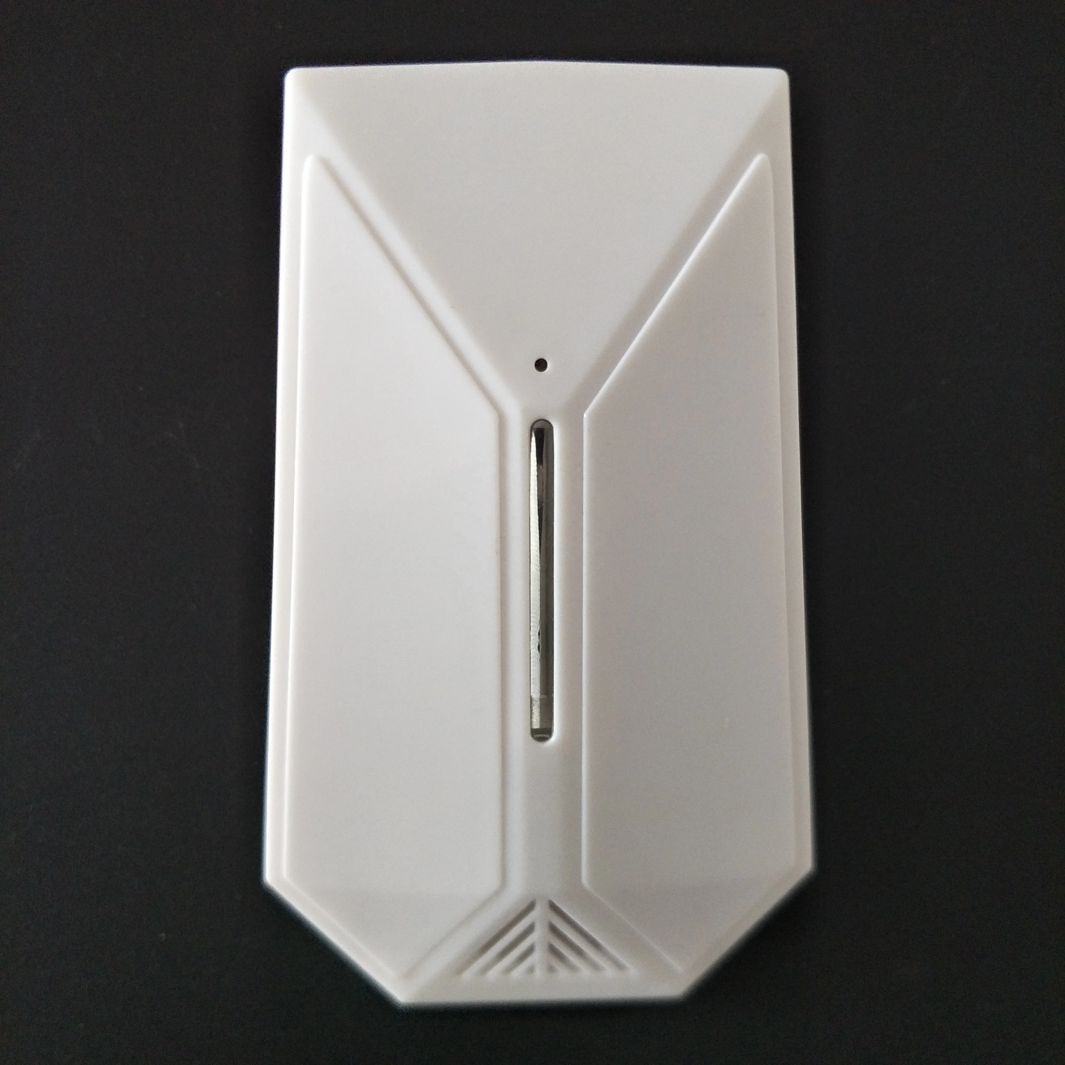 2019 Newest hot sale on Amazon electronic mosquito ultrasonic pest repeller