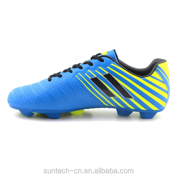 2016 latest design wholesale europe cheap price football boots