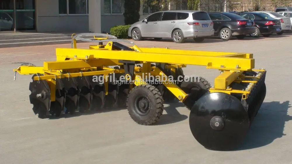 top quality farm tractor use high working efficiency heavy duty hydraulic operating offset disk harrow with wheels