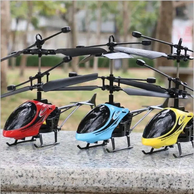 Cheap RC Flying Toy Plane Flying Helicopter Toy With Light Function