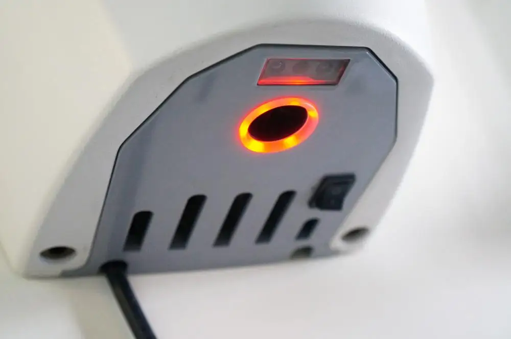 Высококачественная высокоскоростная автоматическая сушилка для рук Geagle Jet Air No-Touch