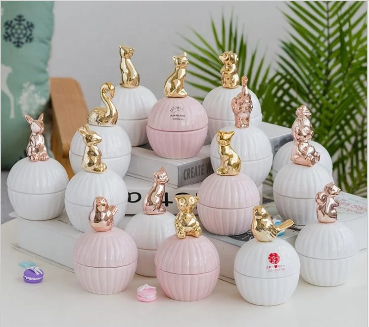 Stock ceramic gold standing animal jewelry box candy jar for gift