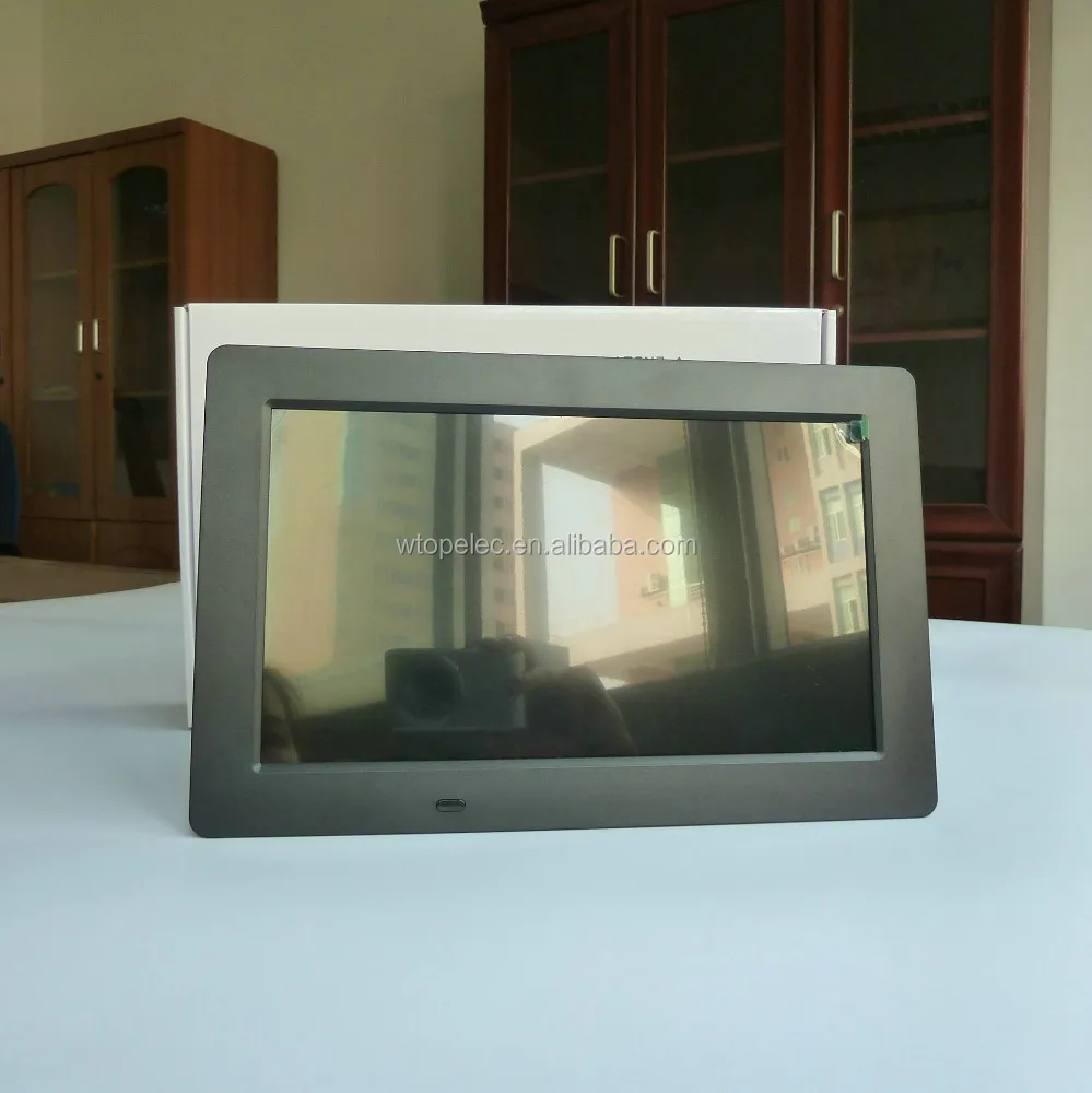 10 inch digital photo frame price/Remote control 1024*600p 16:9 Support sd card,U-disc,mp3/4 10 inch digital photo frame