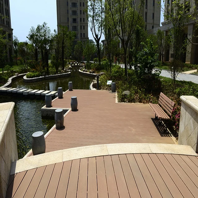 Durable click design wpc wood composite outdoor decking accessories plastic hidden fastener clips
