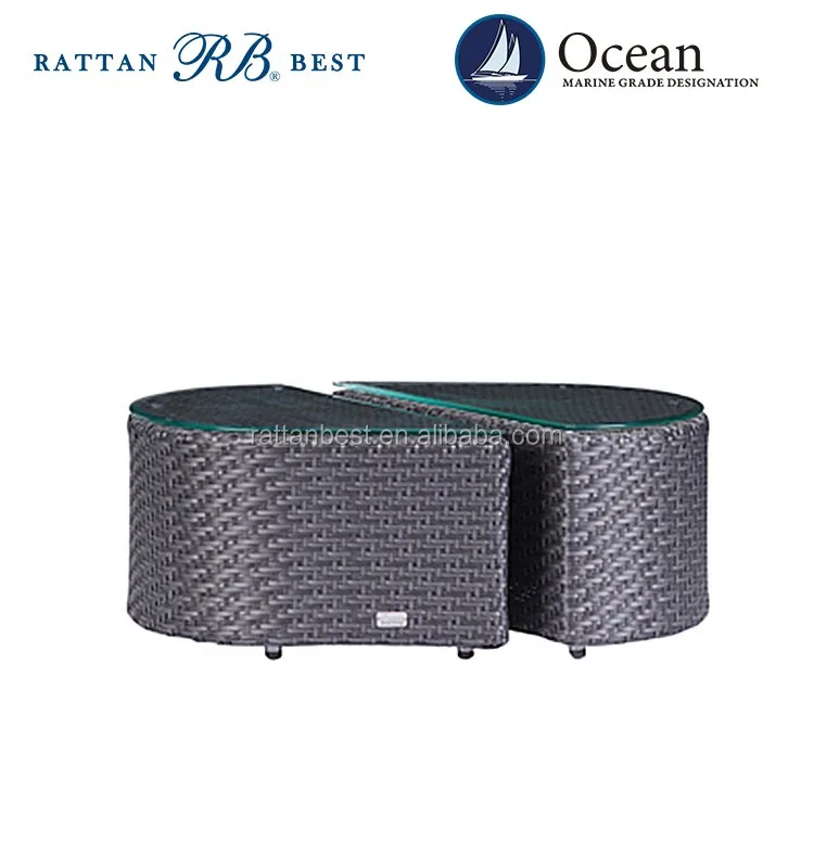 Из Ротанга столик мебель