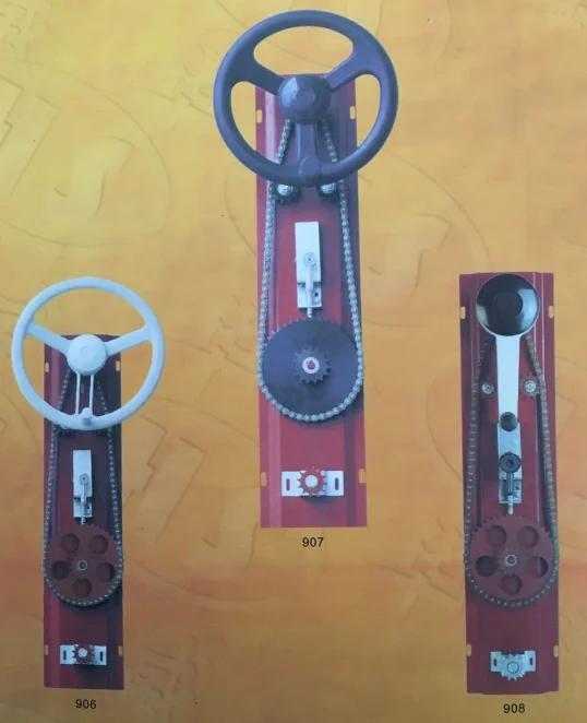 HS115 High quality Compress shelves deluxe with zinc alloy and metal cabinet door combined door lock