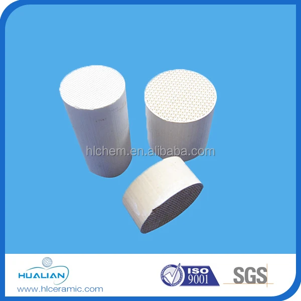 Automotive exhaust three-way catalytic converter universal converter ceramic substrate