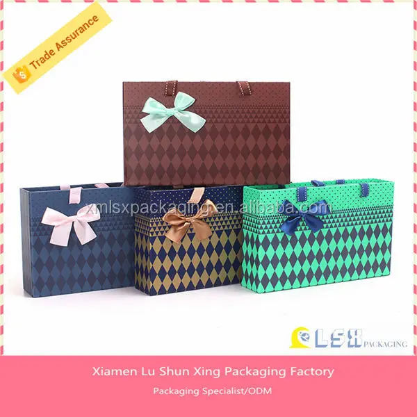 customized paper fashion macaron boxes packaging pyramid gift box for macaron