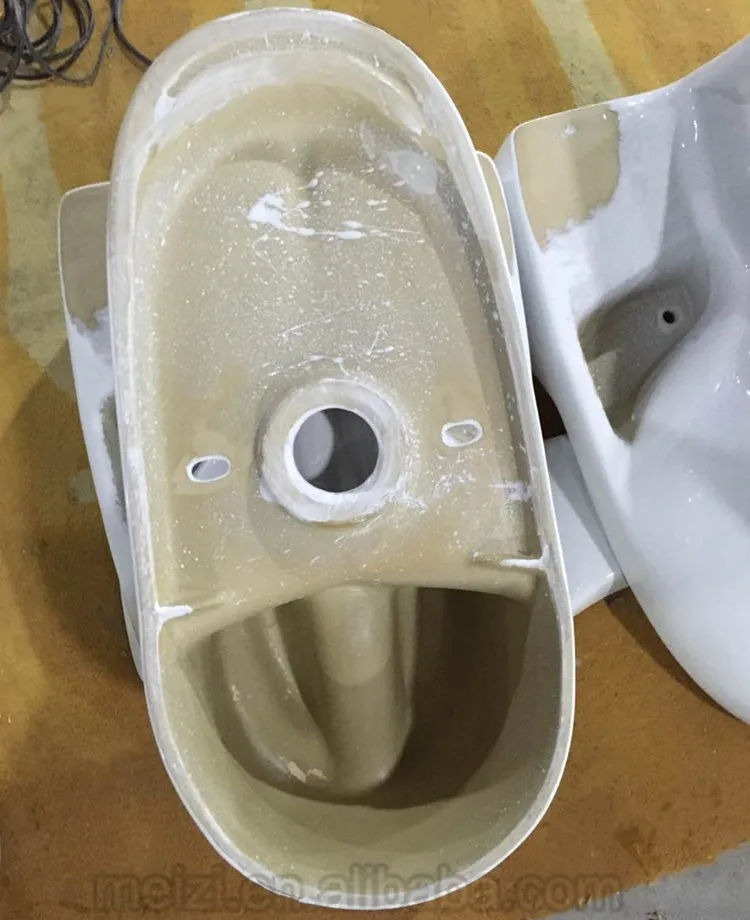 Chinese ceramic one piece roca toilet with cheap price