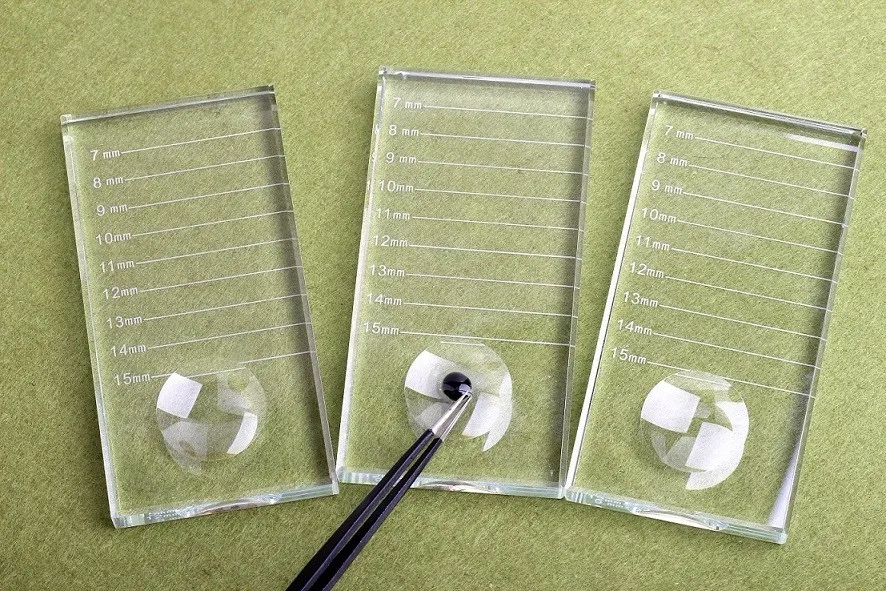 
Wholesale Crystal Glass Lash Tile Eyelash Glue Holder Private Label Eyelash Extension Tile 