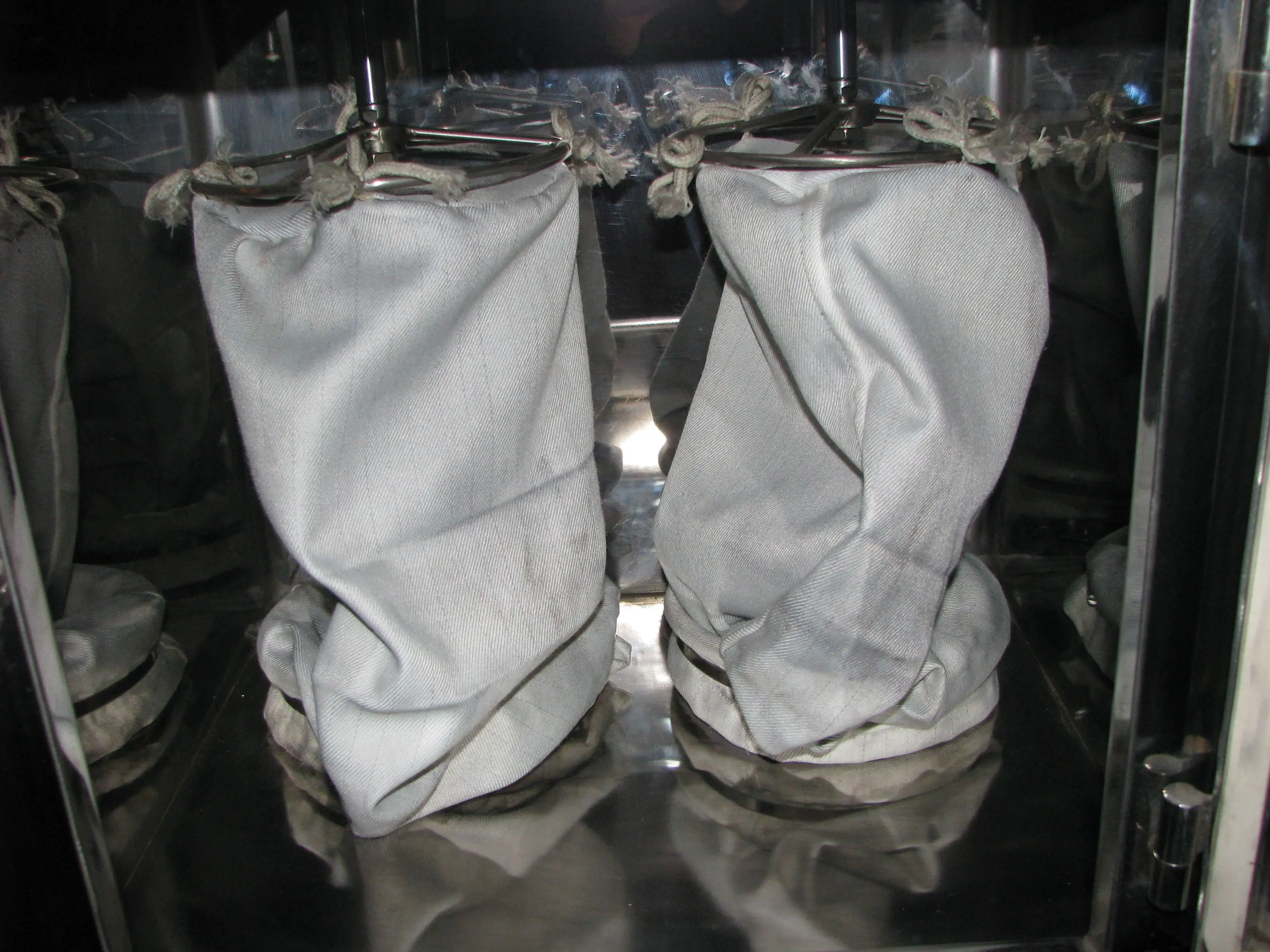 Powder mill universal pharmaceutical pulverizing machine