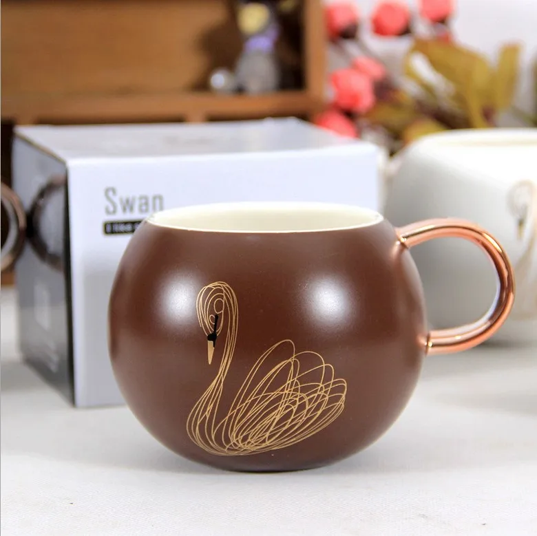 Hign Quality Promotion Bulk Ceramic Mug gold swan Korean cartoon coffee milk tea ceramic mug