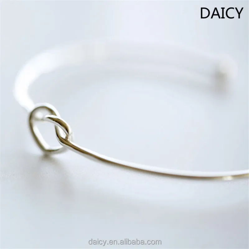 DAICY cheap elegant Korean style girl open knot heart 925 sterling silver bangle