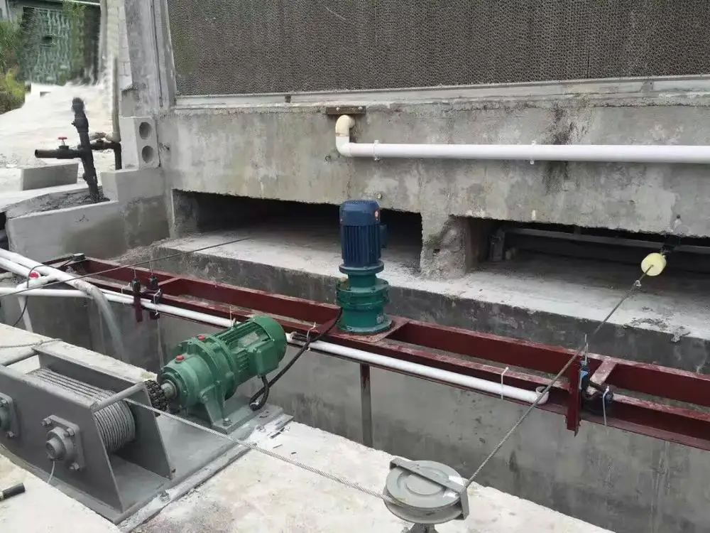 Poultry manure scraper machine for chicken manure scraper