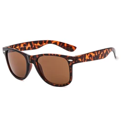wholesale 2022 cheap custom logo promotional designer plastic black men women shades sun glasses sunglasses 2023