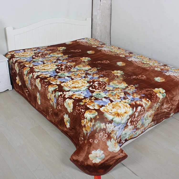 
China manufacturer hometextiles cotton quilt/quilted bedspread wholesale/queen size quilted bedspreads 