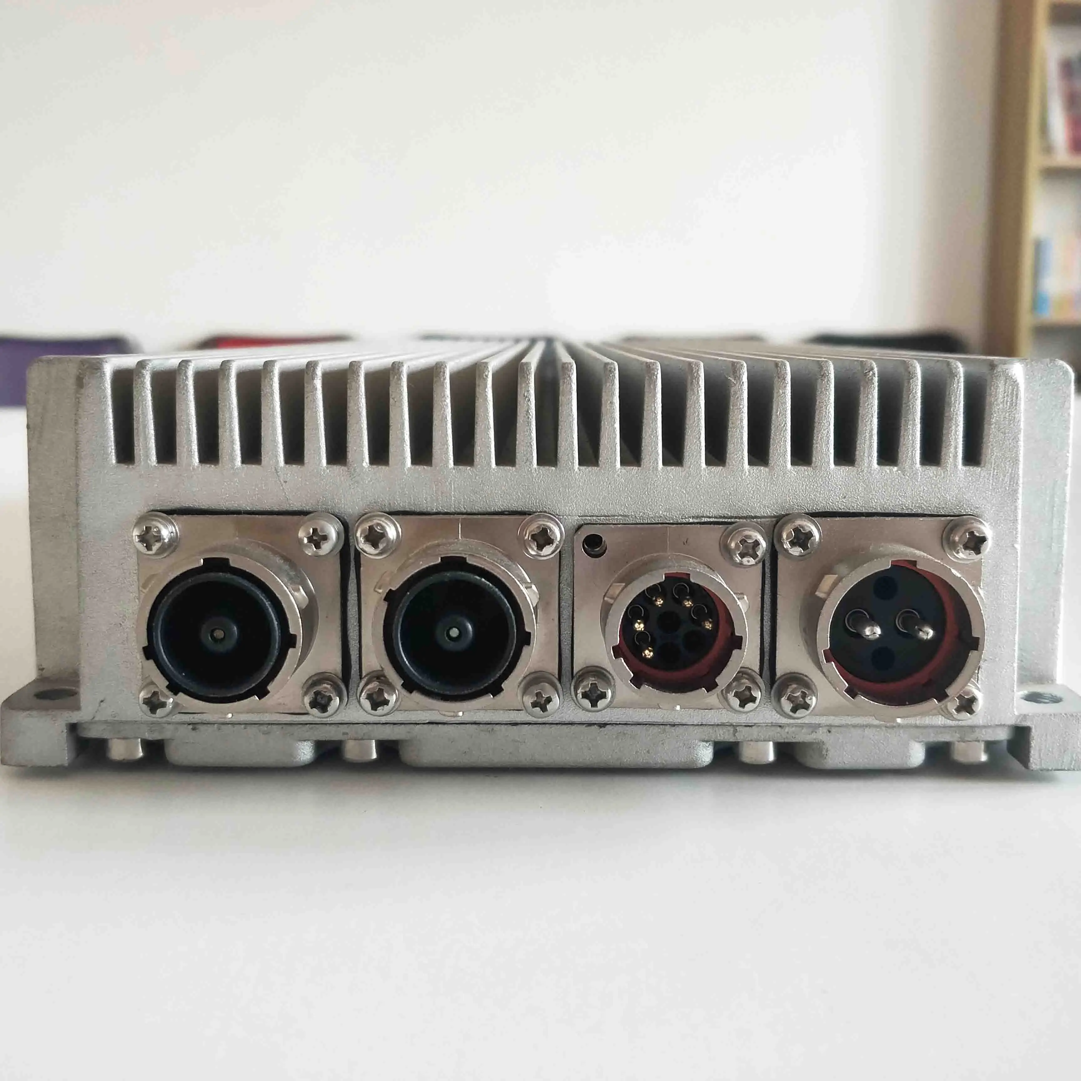 EV on board dcdc converter 360v to 28v 2KW IP67