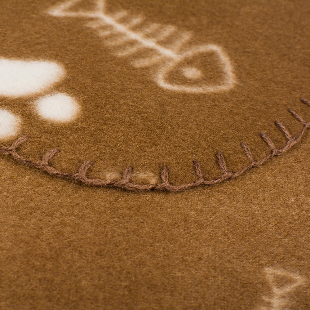 Wholesale Custom Brief Paw Printing Dog blanket Durable Soft Thick Pet Dog Blanket