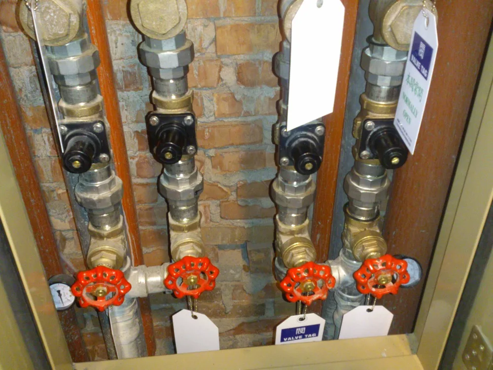 
Made in Taiwan Direct Acting and Diaphragm Pressure Reducing Regulator Valve in Stainless Steel and Bronze for Water and Air 