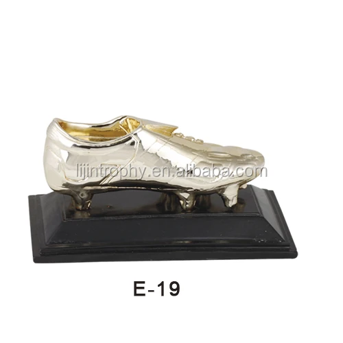 Высококачественная смоляная лпковая футбол обуви трофей