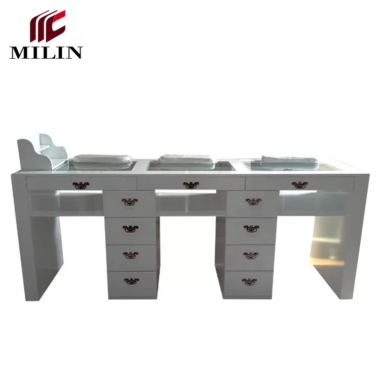 Тройной современный Маникюрный Стол для ногтей на продажу, Маникюрный Стол с ковриком