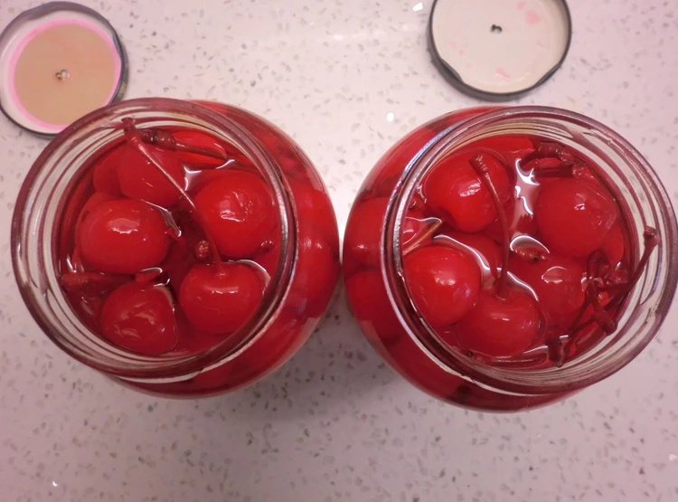 Бренд Mikado китайские Консервированные вишни maraschino Коктейльные красный зеленый синий желтый в тяжелом сиропе