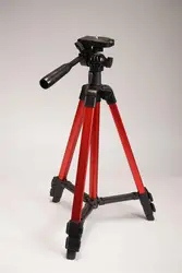 2020  Latest  Multifunction Portable Anchor Live Broadcast Desktop Landing Photography 2 in 1 HandHeld Selfie Stick Tripod