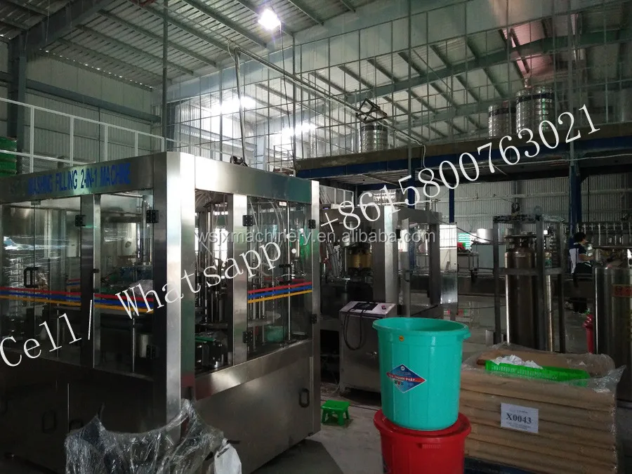 Заводская цена машина для газированных безалкогольных напитков продажи разливочная 1 год машиностроения ремонтных цехов пластиковая фабрика