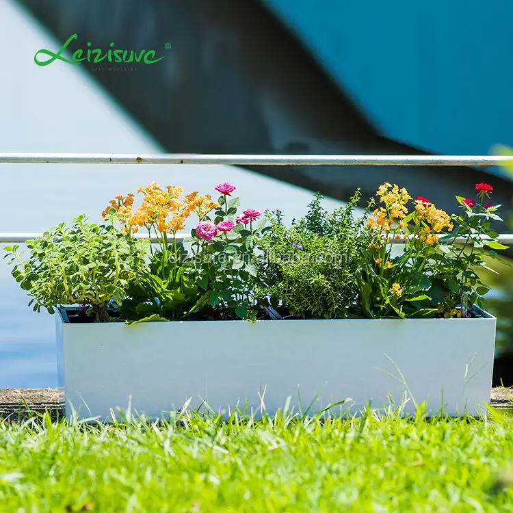 wholesale Plastic fence garden panel outdoor Vinyl fence