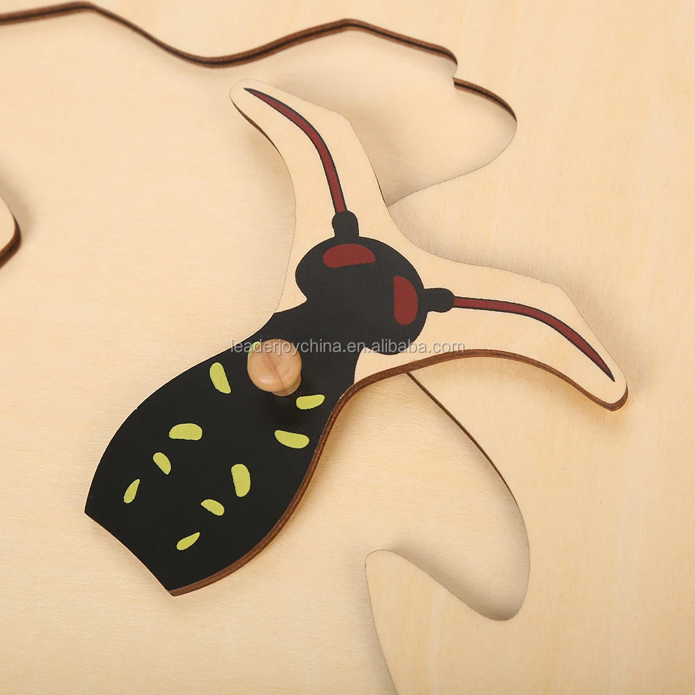 2020 high quality  educational material for montessori wooden wasp puzzle toys