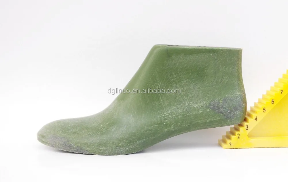 
high cut round toe low heel boots shoe last 