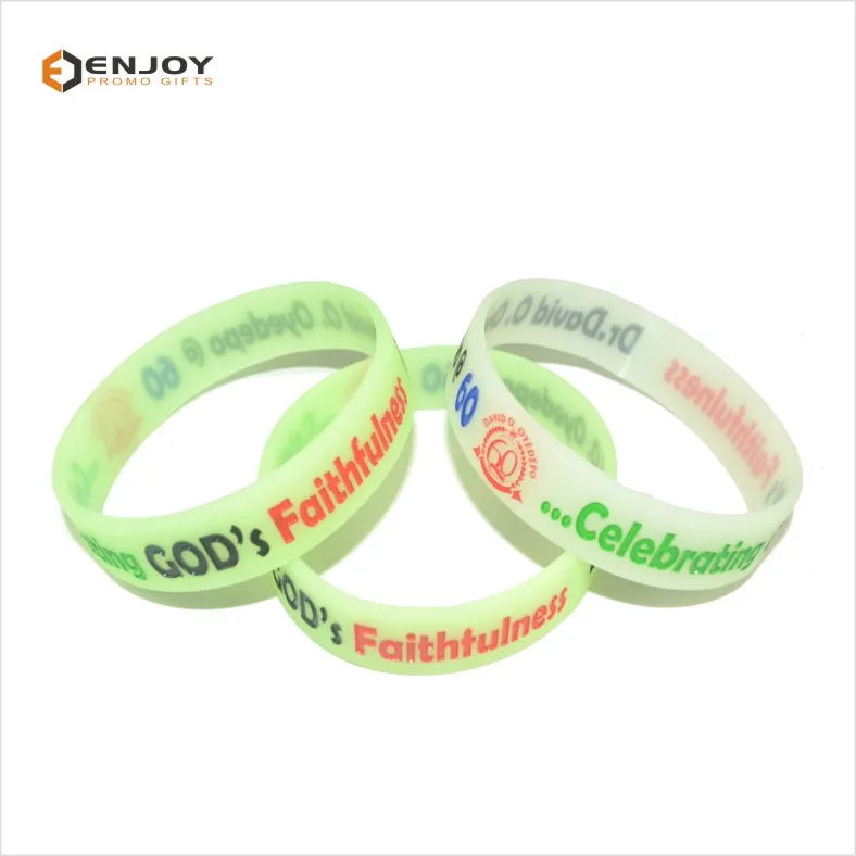 Customized Top Quality Promotional Silicone Wristband