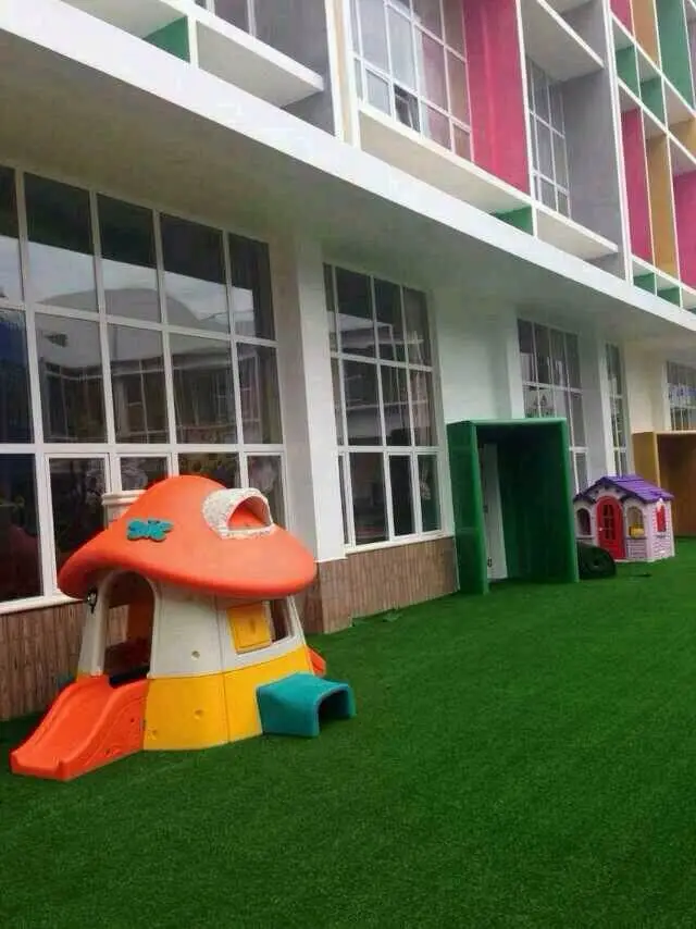 YL-HS008 Outdoor Children Baby Garden Mini Cheap Playhouse Kids Wooden Playhouses For Sale