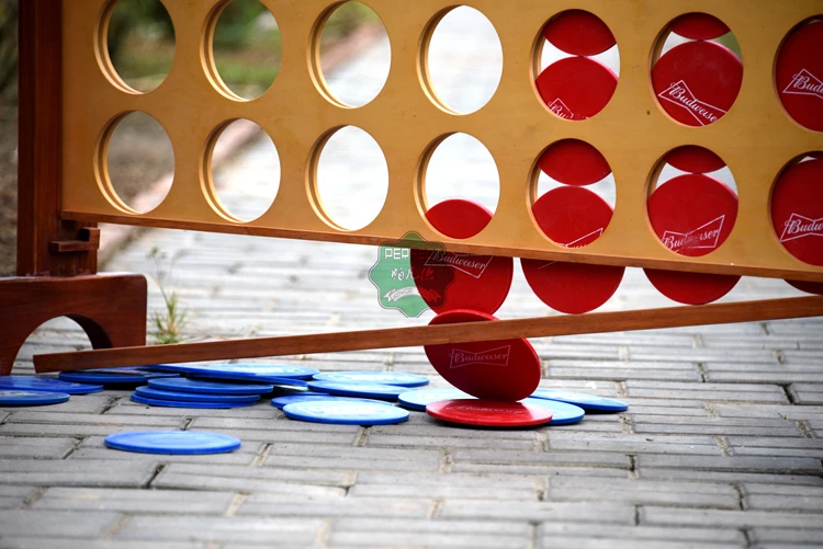 PERFECT natural varnished wooden giant connect four game with 42 printed plastic chips