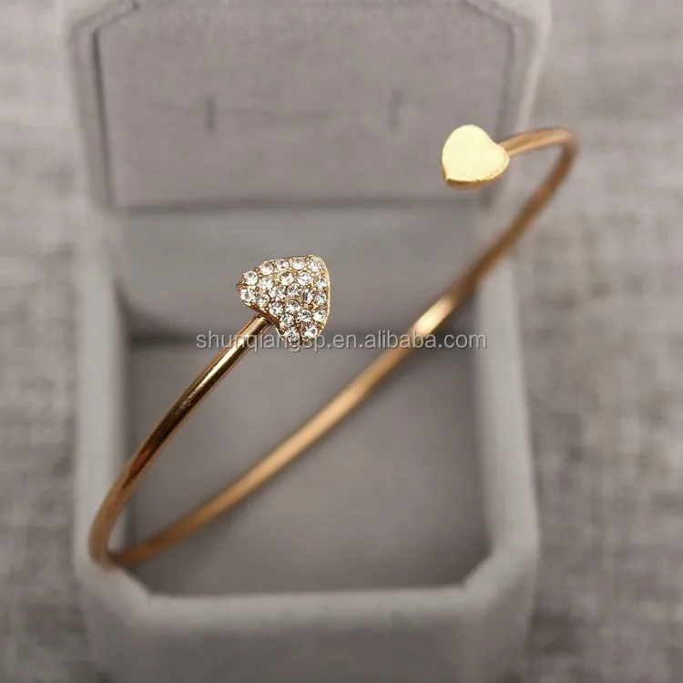 2018 Alibaba hot sale fashion rose gold bracelet for women