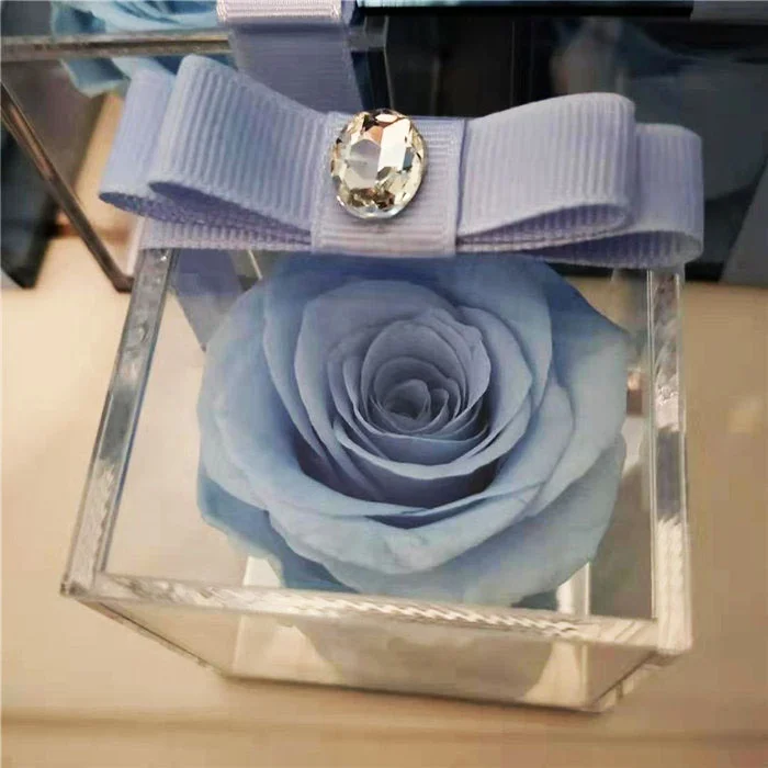 Yunnan  Factory Pricewholesale preserved roses Eternal Forever Immortal Roses preserved long lasting rose acrylic box