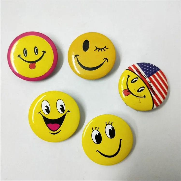 Round Smiling face tinplate badge Oval National flag metal plastic badge brooch pin for bags jeans uniform