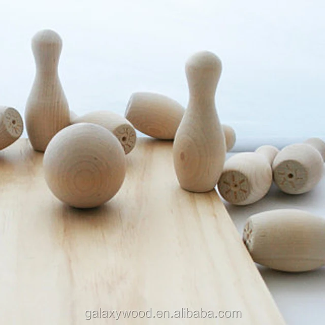 Wholesale Outdoor Game Wooden Bowling balls, custom wooden bowling set