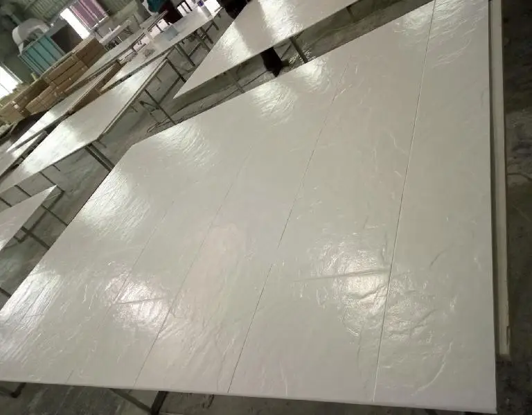 New Design Long Lasting classic series Tub Surround matte White Shower Wall