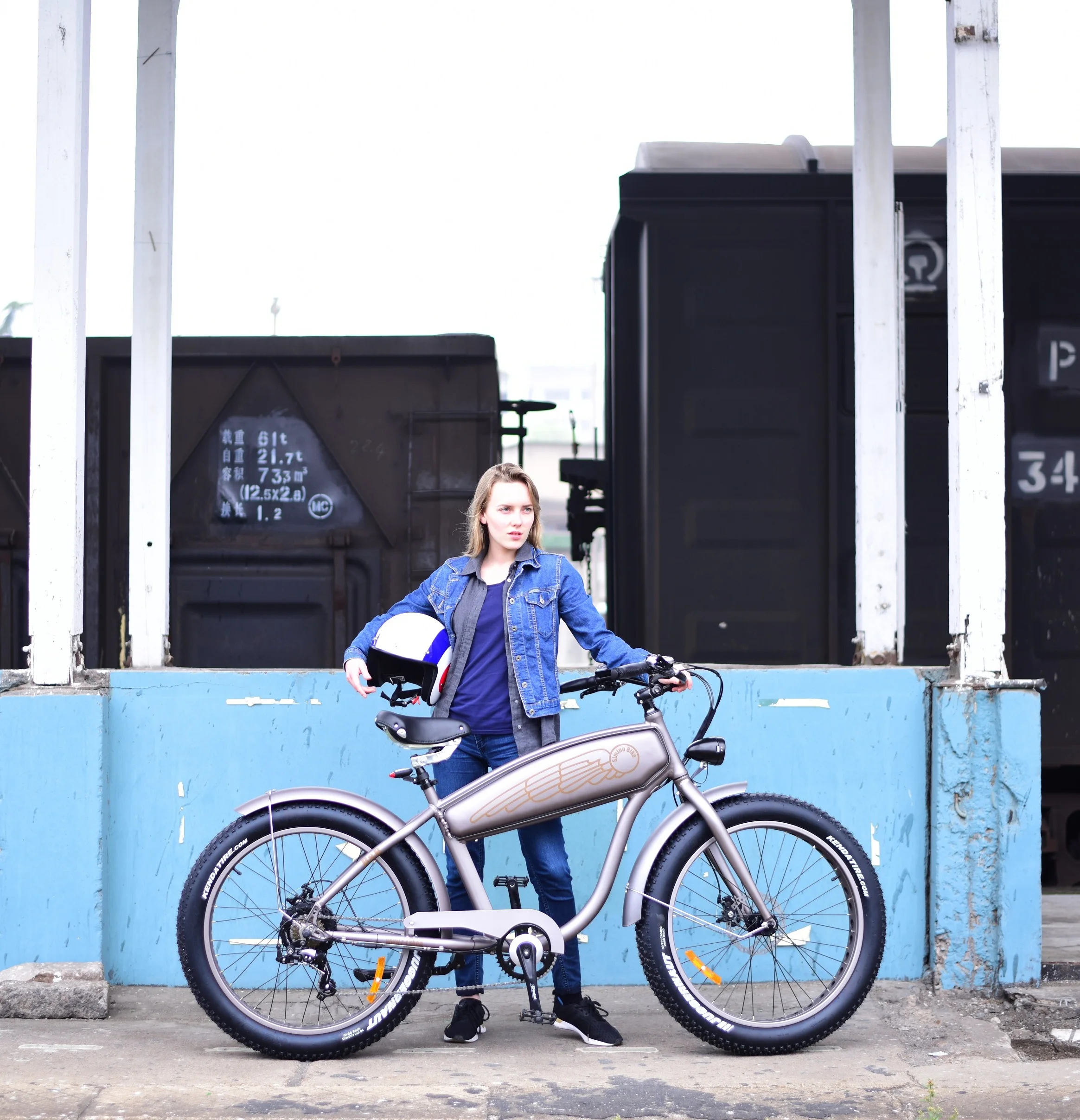 3 wheel Freight electric bike handsome detachable bracket to pick up children to school electric cargo energy-saving bicycle