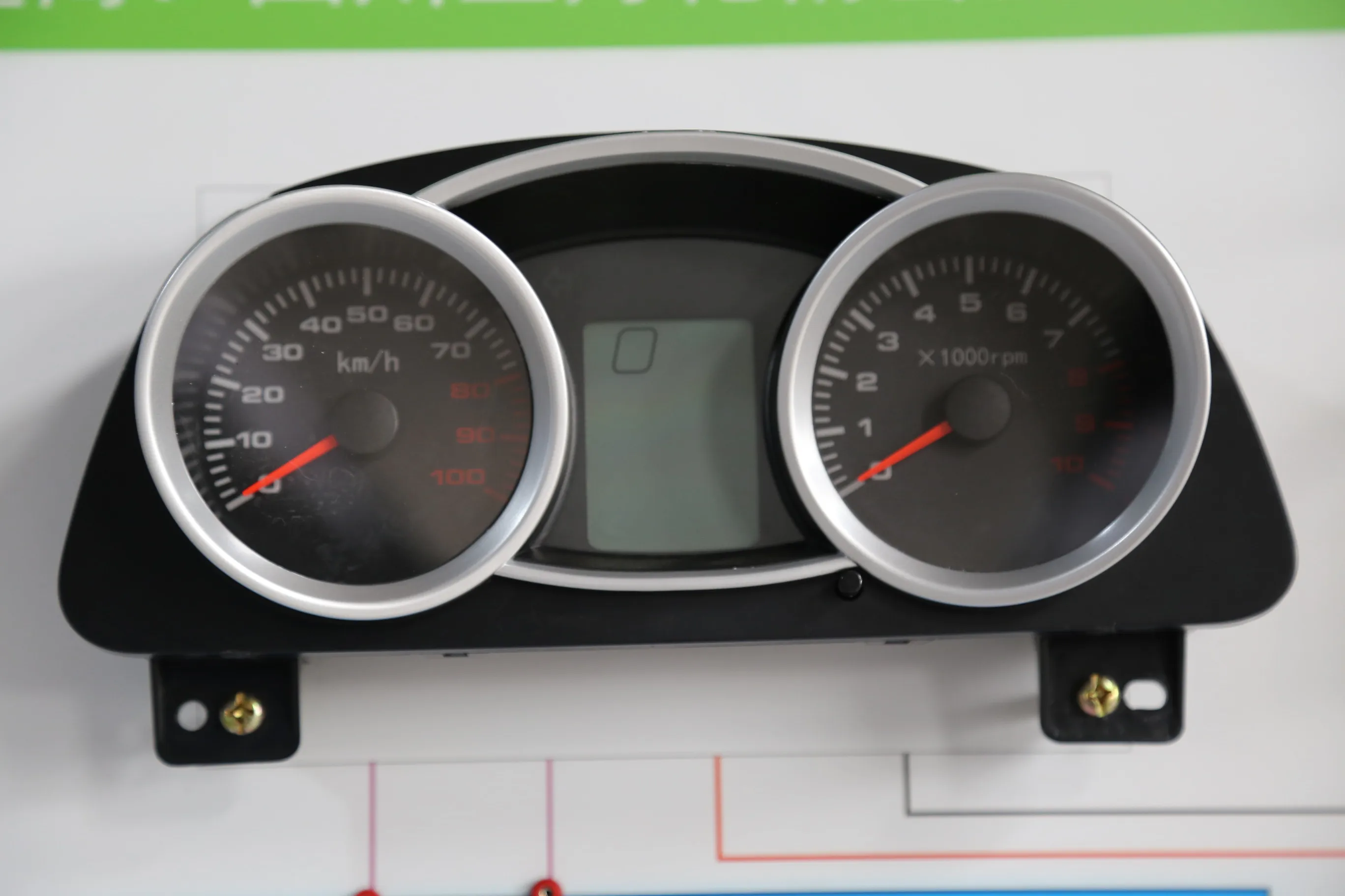 Electric vehicle battery management system car training equipment