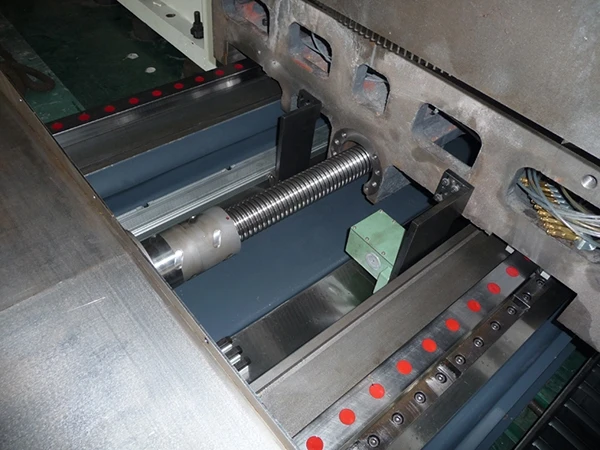 Фрезерно-расточной станок с ЧПУ типа CNC / Расточный станок с чпу