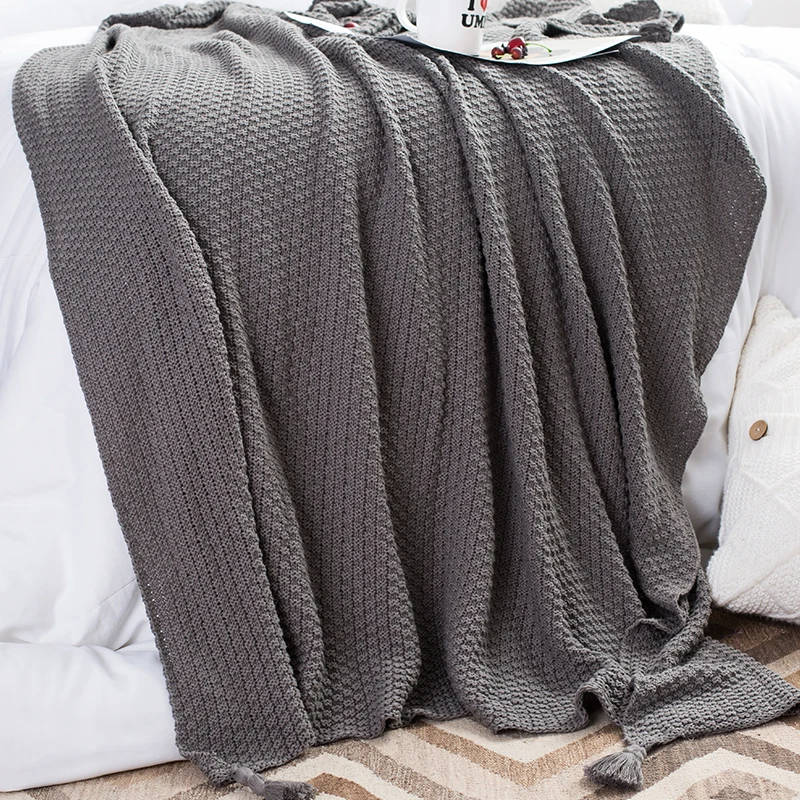 Yiruio Xw Mora Blanket Spain Foil 100% Cotton Blanket with Pom Pom