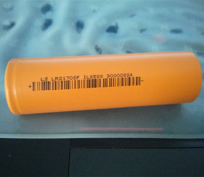 
Lishen 1.2C Fast Charge NCA Material LR2170SF 3.6V 4.5Ah Car Lithium 21700 Battery 