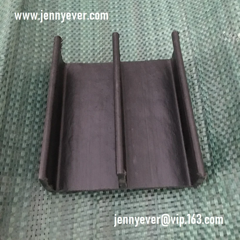 Geolock Model EL10  Geomembrane attachment Concrete Embedment HDPE Profile Polylock