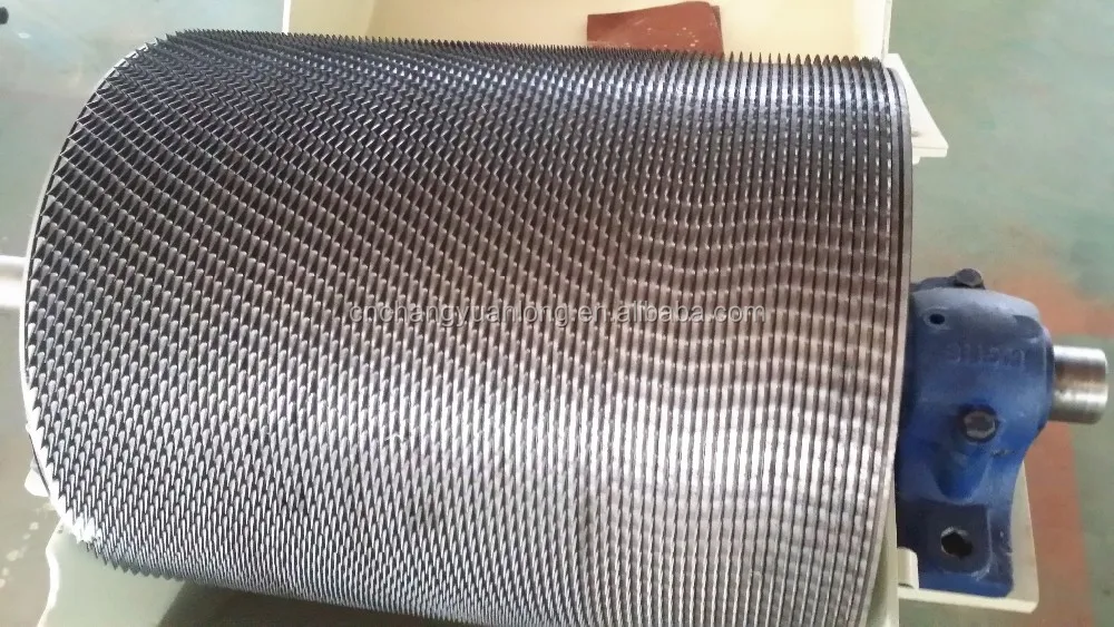 Card fillet or screw-plate for non-woven fabric parts