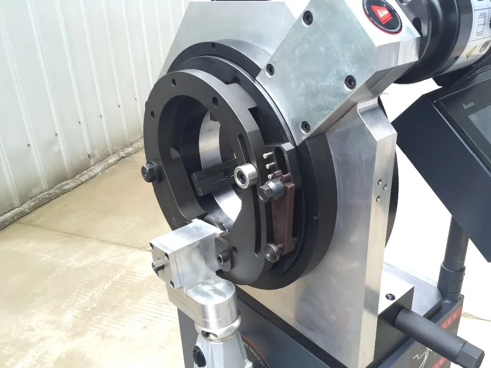 CNC Pipe cutting machine